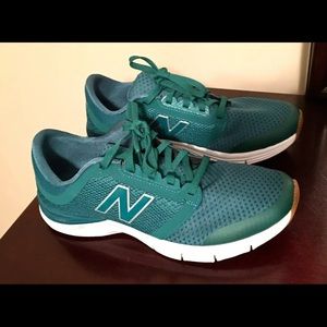 Isaac Mizrahi New Balance Athletic Shoes 10 WIDE